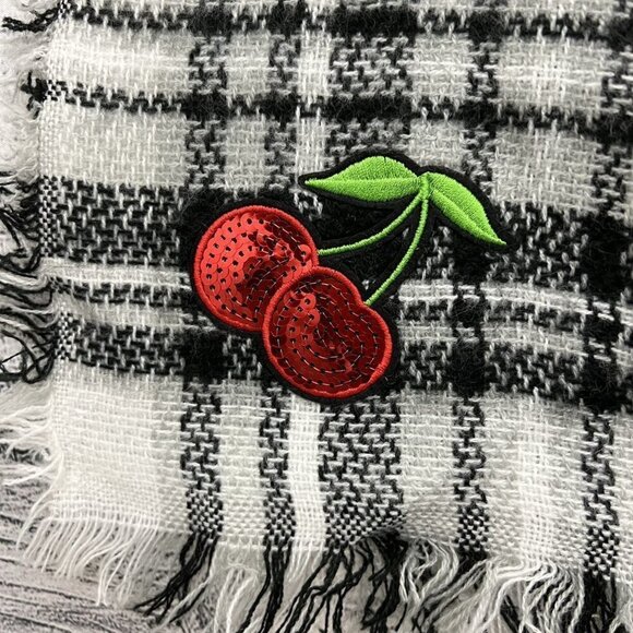 Joe Rebellion Cherry Scarf - Picture 2 of 3